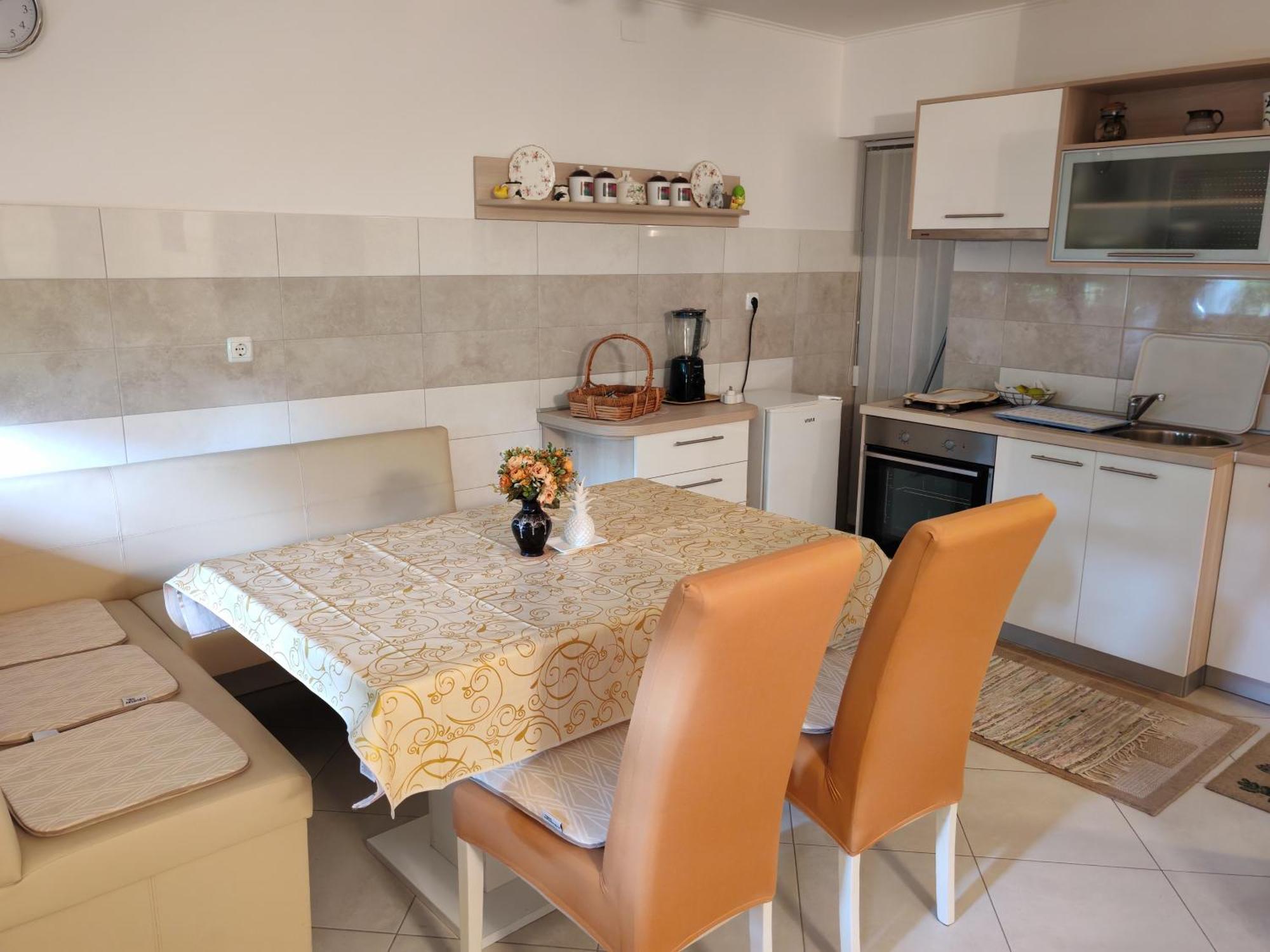 Apartman Ivana カルロヴァッツ エクステリア 写真