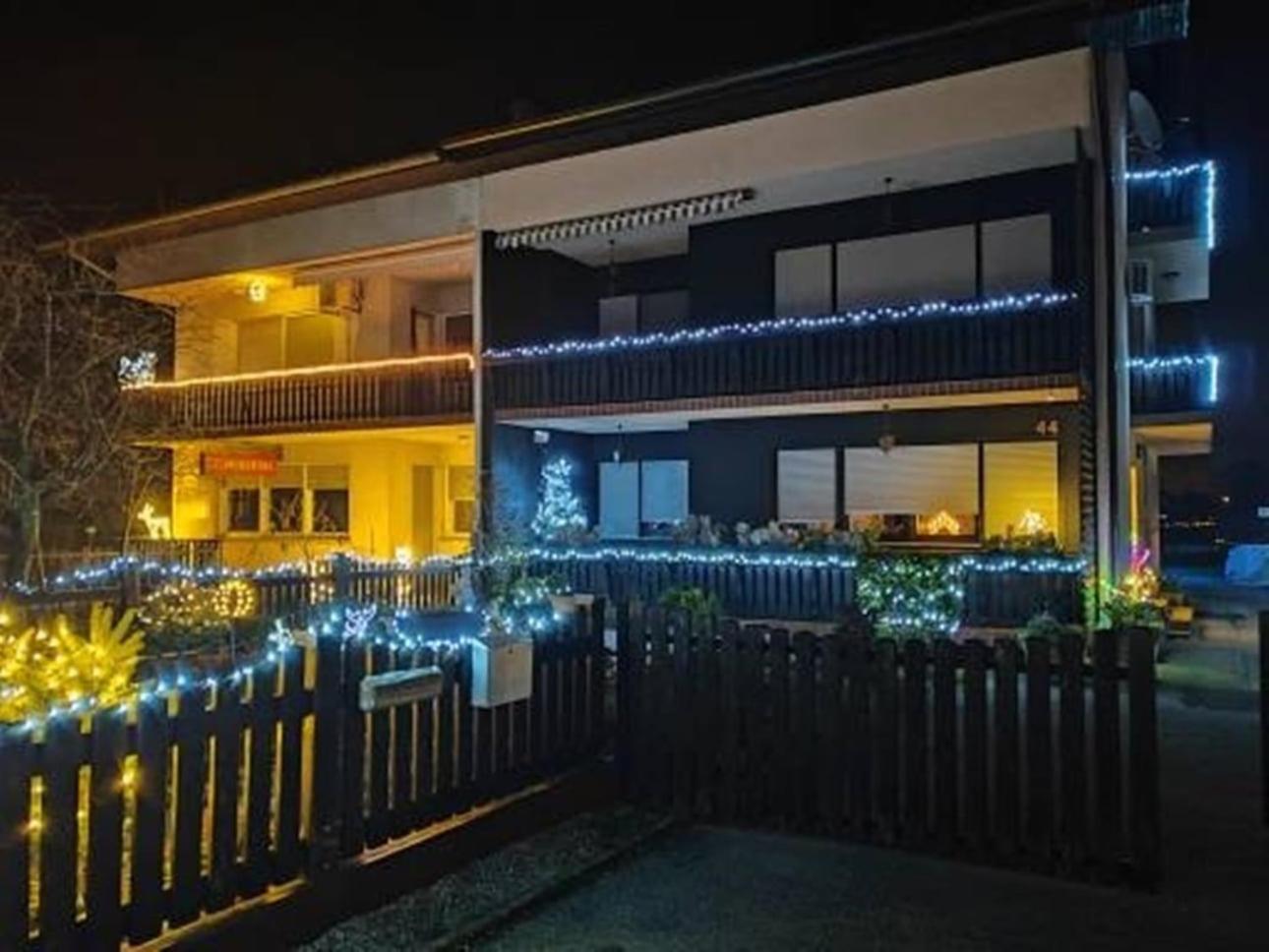 Apartman Ivana カルロヴァッツ エクステリア 写真